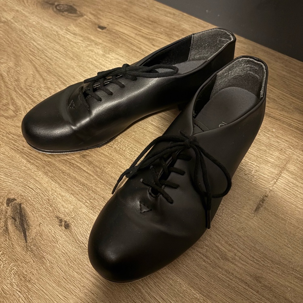 Capezio 5M Tele Tone Tap Shoe - Dance Shoes in black